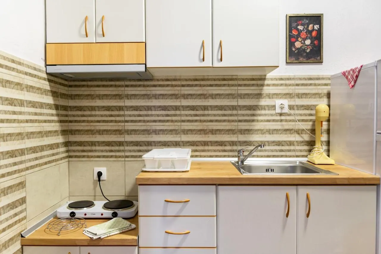 Τηεramvos Apartment Pefkochori